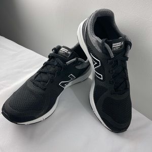 New Balance Womens 635 v2 Sneakers Size 10.